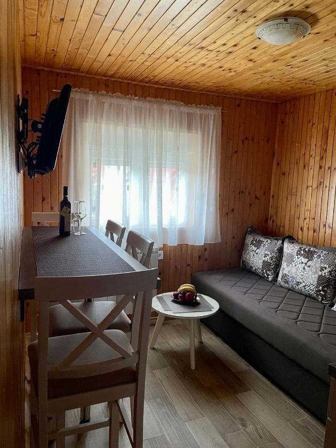Apartman Kosta's *